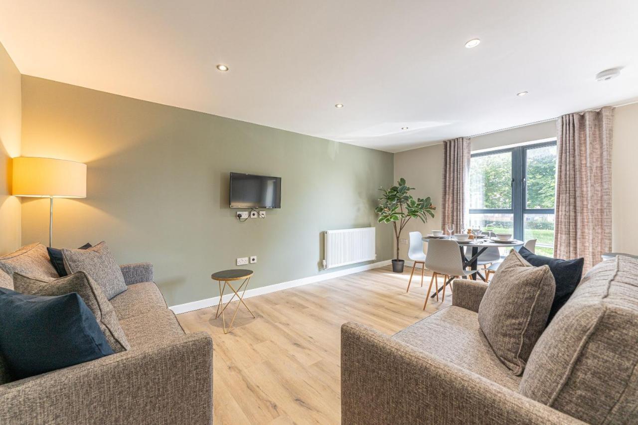 Stylish 1 Bedroom Apartments Free Parking Good Location Derby Bagian luar foto